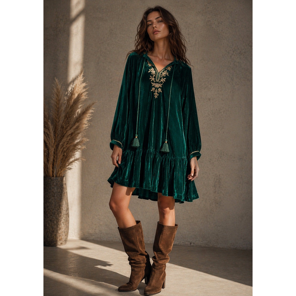 Bella Tu Emerald Velvet Embellished Tassel Tunic Dress Medium
